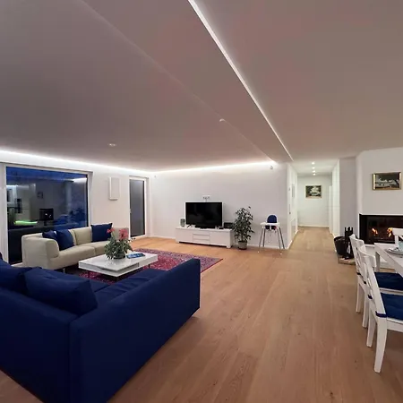 Seeglueck Seesehnsucht - Exklusive Mit Kamin Whirlpool-badewanne Und Seeblick Auf Der Halbinsel Hoeri Apartment *